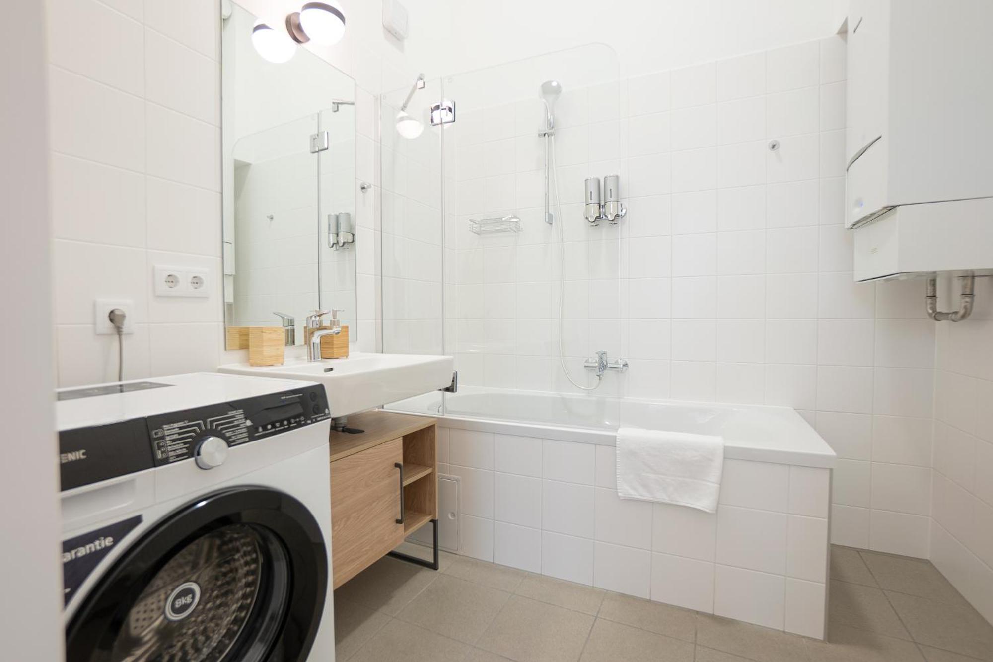 Vibrant 107 M2 Flat In The City Center เวียนนา ภายนอก รูปภาพ