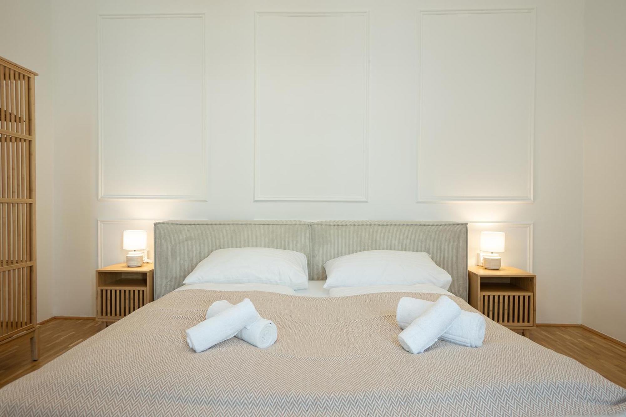 Vibrant 107 M2 Flat In The City Center เวียนนา ภายนอก รูปภาพ
